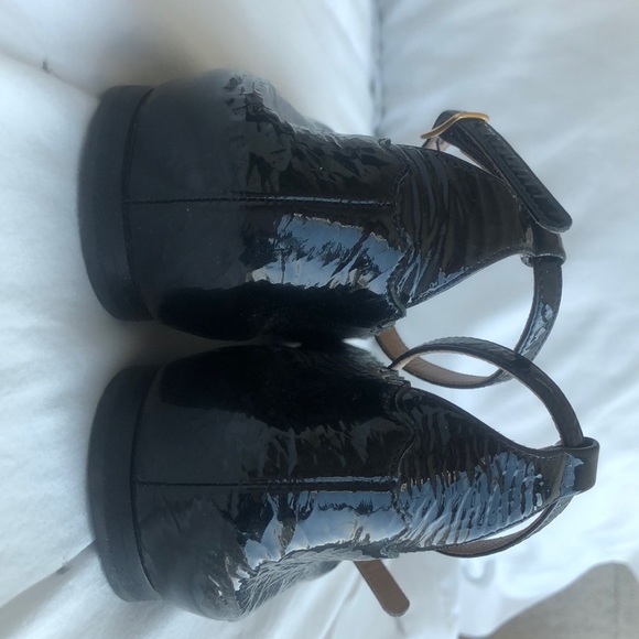 Chloe scalloped ballet flats with strap - Picture 4 of 13